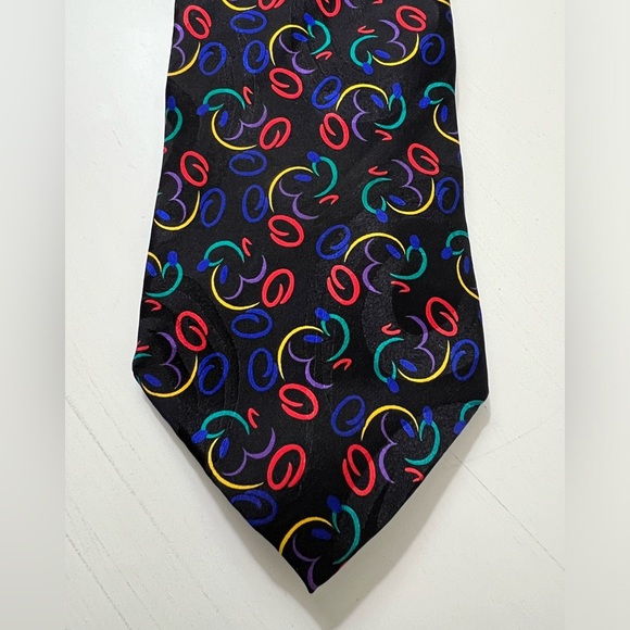 Vintage Mickey Profile All Over Print Tie 100% Silk Walt Disney World Retro - Picture 1 of 5